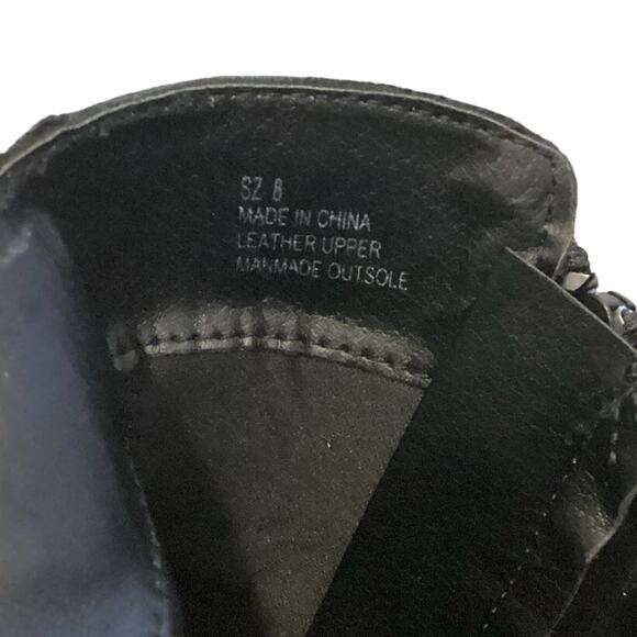 Very Volatile Jericho Boots Womens Leather Ankle Booties Size 8 Black NEW NIB - Picture 3 of 11